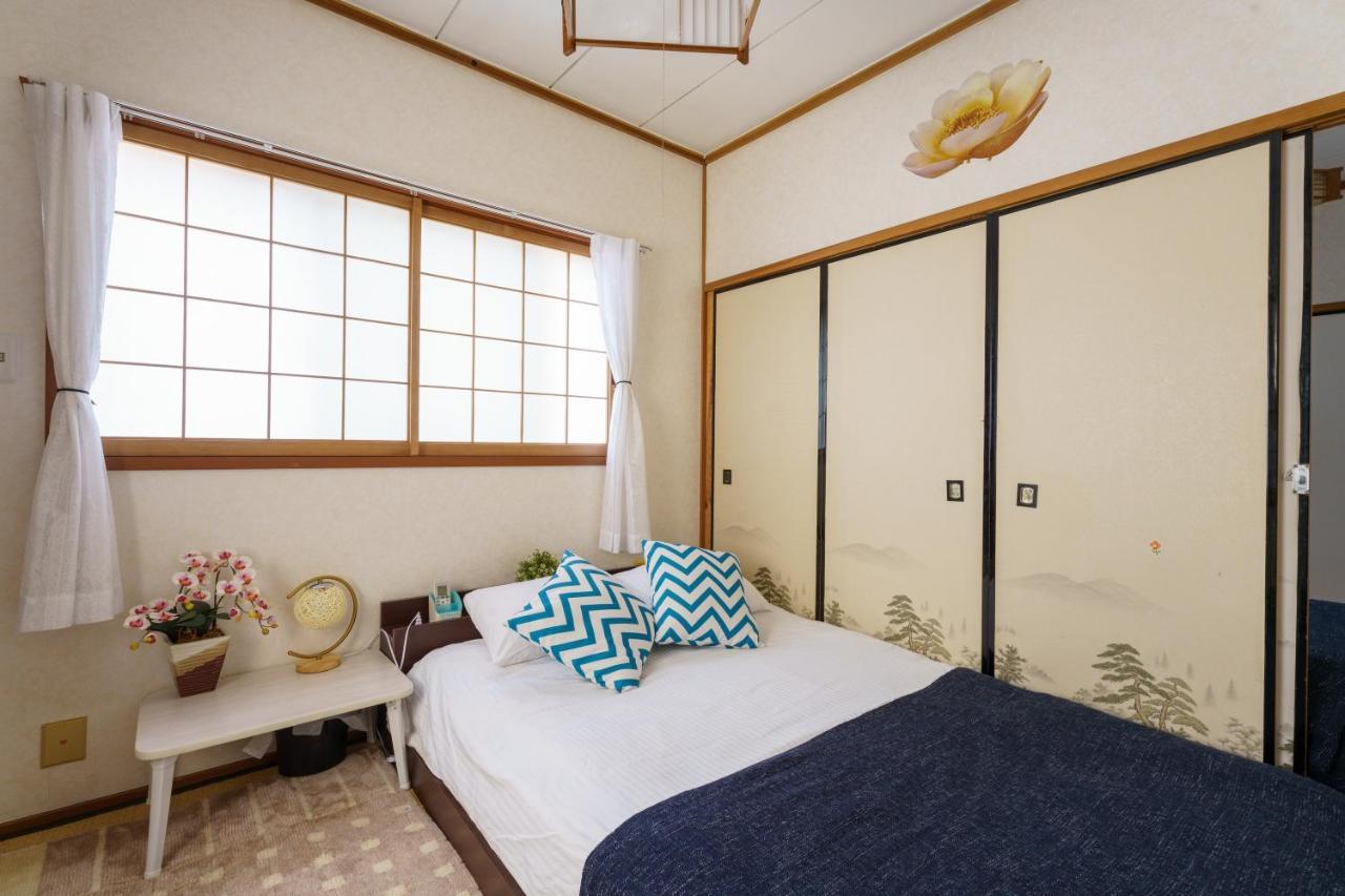 Yoshidoku Inn - Domome1 Осака Экстерьер фото